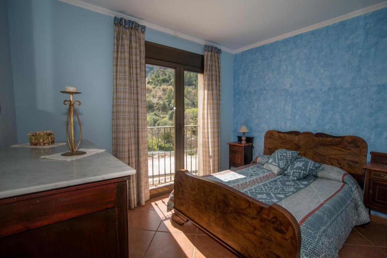 Ca L'Angels Hotel Prat de Comte Екстериор снимка